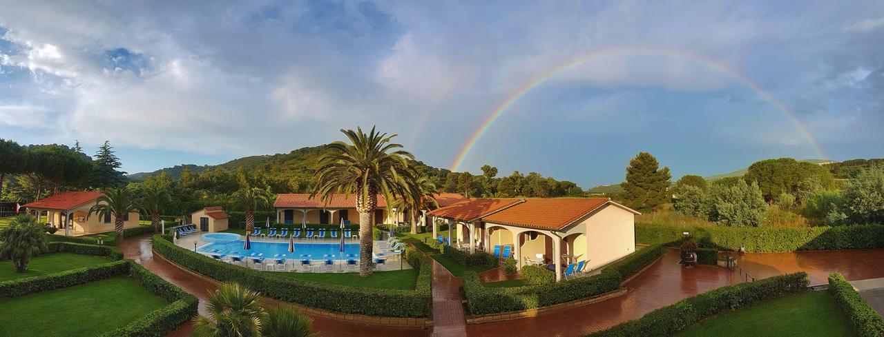 Lido Azzurro Residence Rta 카폴리베리 외부 사진